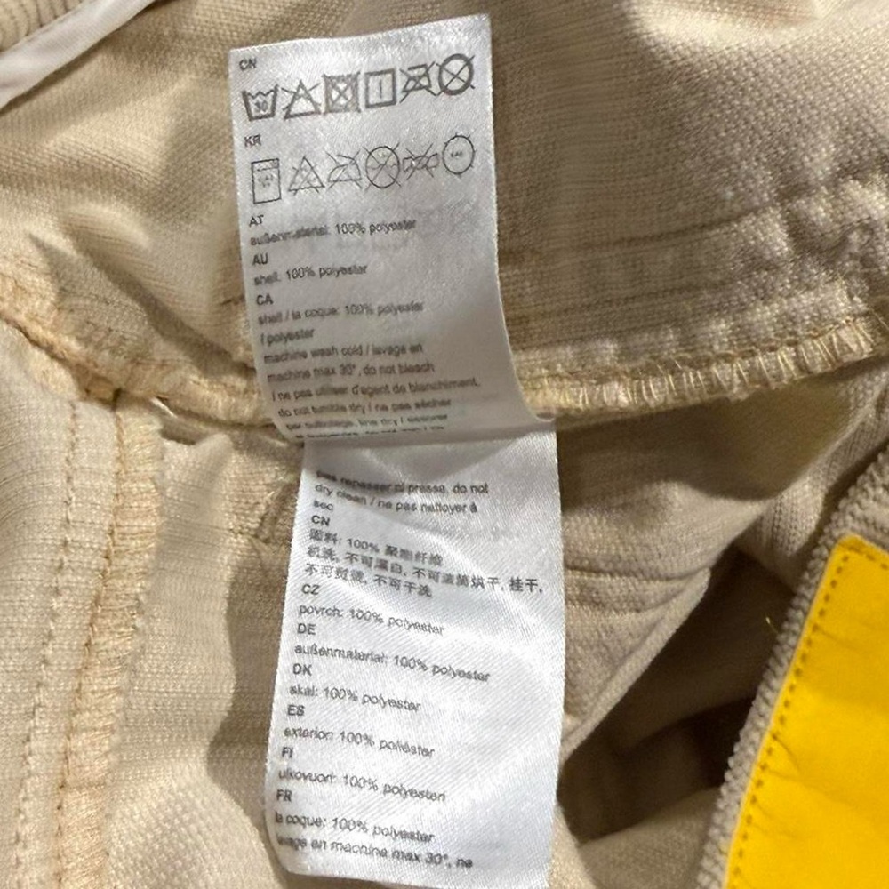 Wesc Cream corduroy shorts Size 30 (30W) - Picture 4 of 5